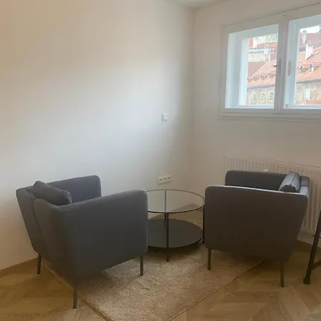 V Centru Krumlova Apartment *